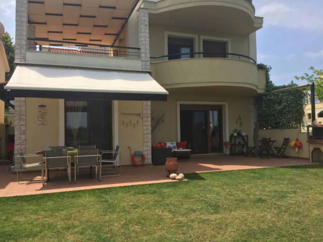 #Luxlikehome Hill Summer Villa Elani 外观 照片