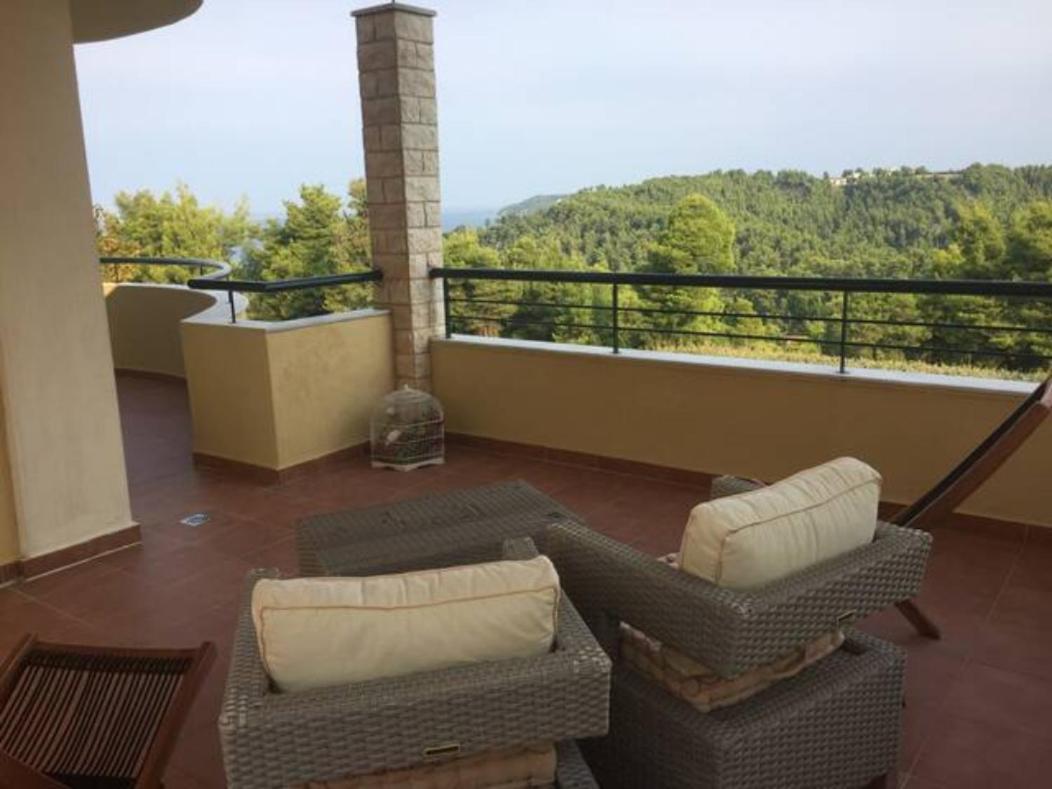 #Luxlikehome Hill Summer Villa Elani 外观 照片