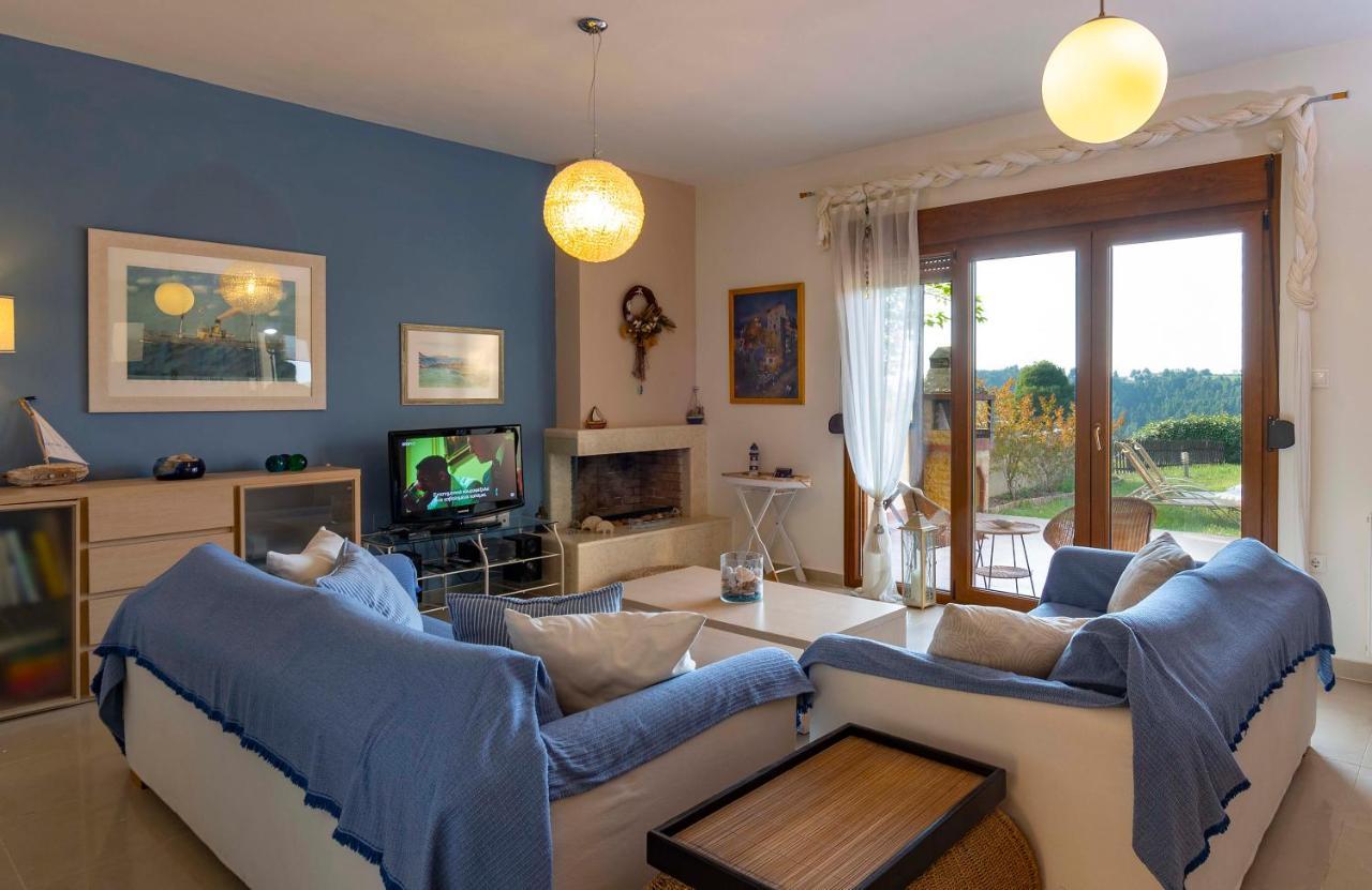 #Luxlikehome Hill Summer Villa Elani 外观 照片